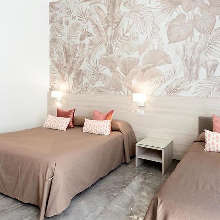 Joyful Termini Boutique Guest House Рим Екстериор снимка