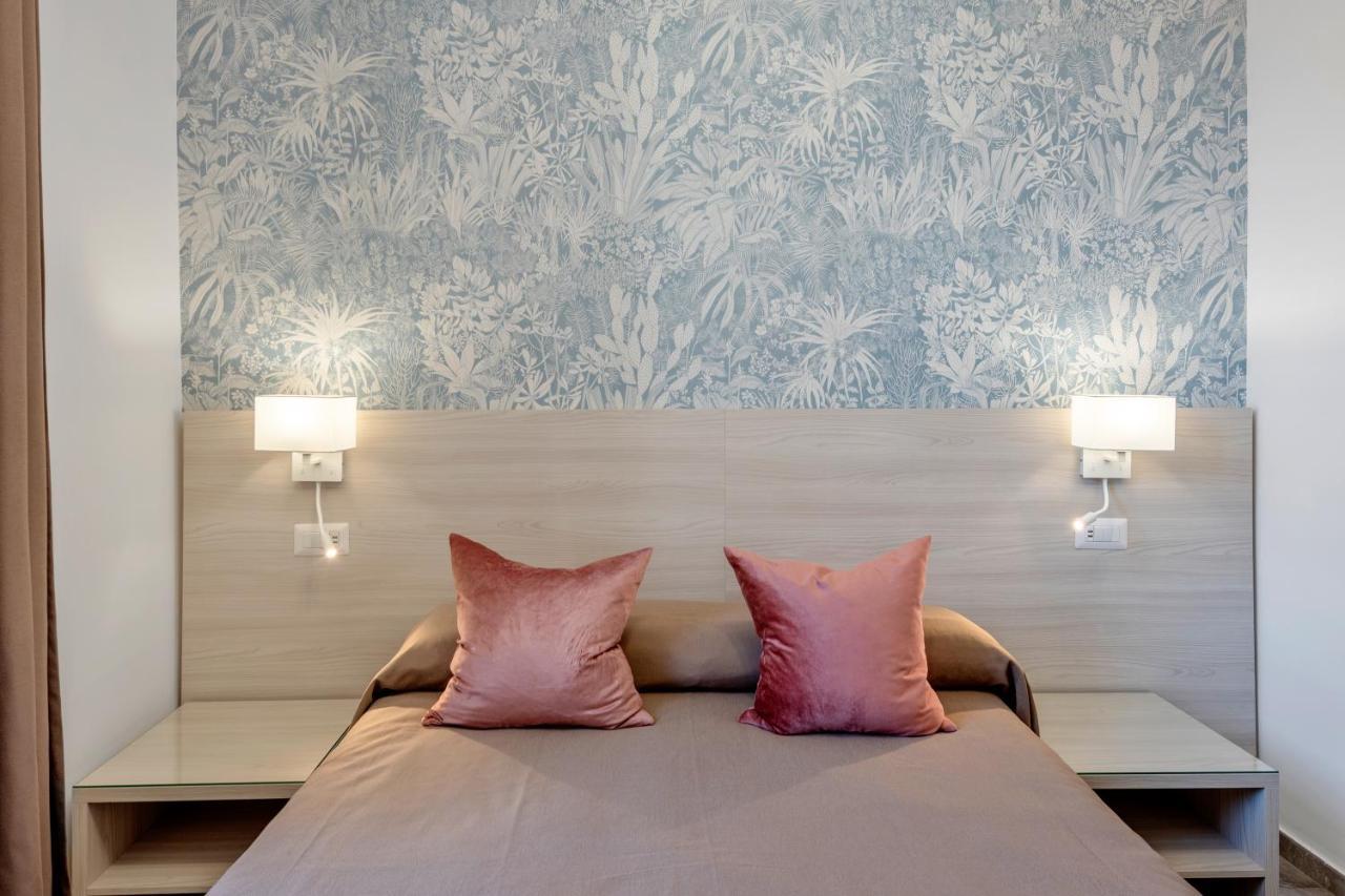 Joyful Termini Boutique Guest House Рим Екстериор снимка