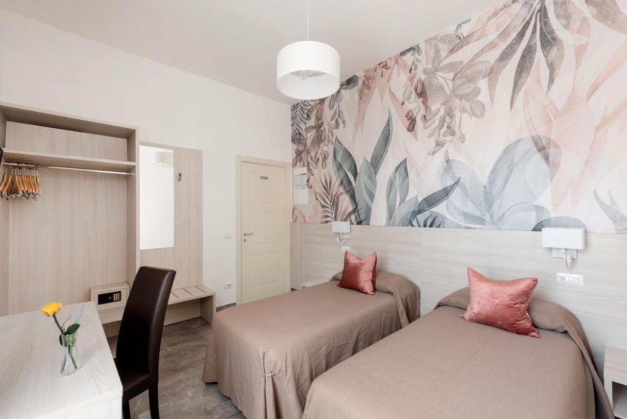 Joyful Termini Boutique Guest House Рим Екстериор снимка