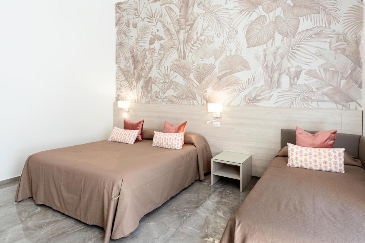 Joyful Termini Boutique Guest House Рим Екстериор снимка